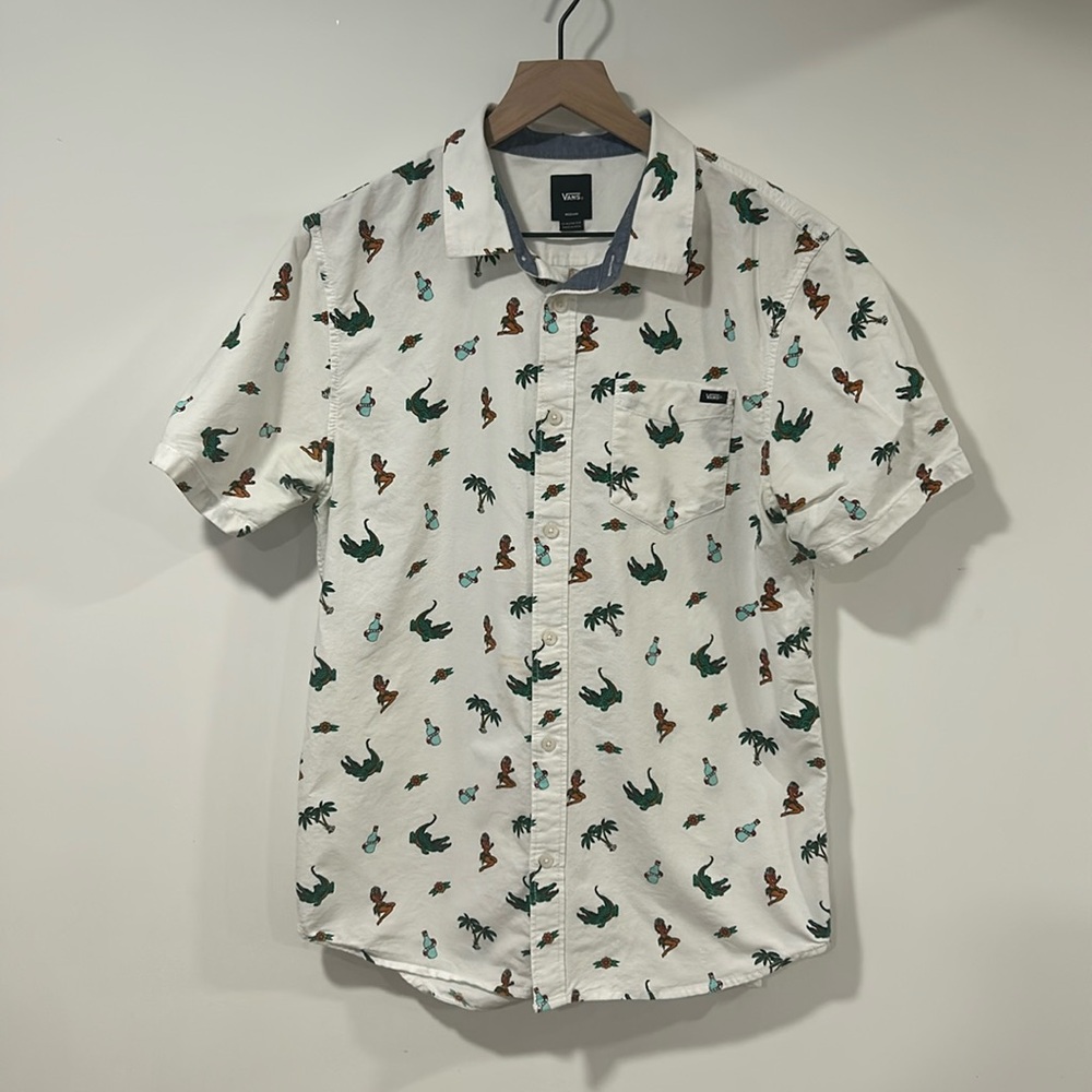 Vans Bottled Coast Button Down Shirt SS - White. Men’s Medium.